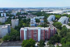 ** Großzügige 3ZKB Erdgeschosswohnung mit Balkon und Aufzug in City Wohnlage ** – Die vollständige Adresse der Immobilie erhältst du vom Anbieter., 85057 Nordwest, Ingolstadt – Vorschaubild 9