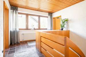 KEINE KÄUFERPROVISION Schickes Zweifamilienhaus mit Wärmepumpe und Blick auf die Felder von Spenge – Die vollständige Adresse der Immobilie erhältst du vom Anbieter., 32139 Spenge – Vorschaubild 20