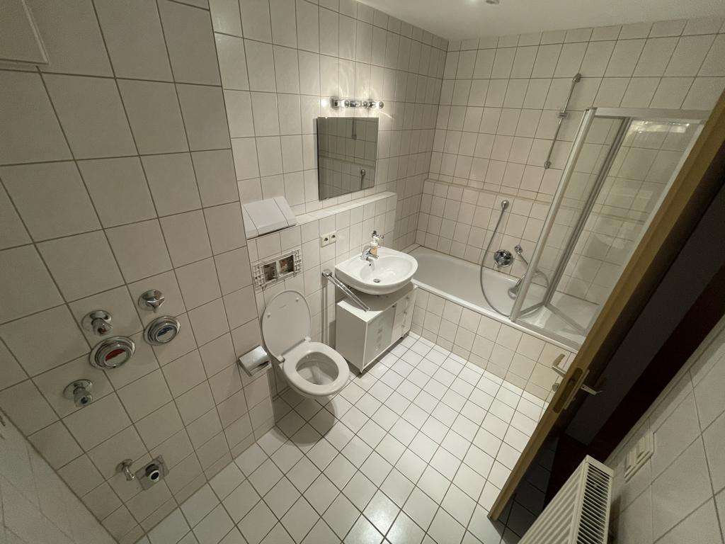 Immobilie in Biberach an der Riß - Attraktive 1-Zimmer-Wohnung mit heller Wohnatmosphäre und praktischer Raumaufteilung - Bild 2