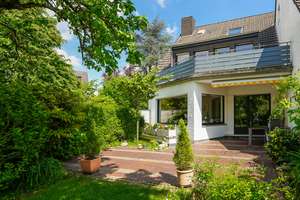 Reiheneckhaus mit Traumgarten, 5 Zimmer & Garage in ruhiger Düsseldorfer Lage – Die vollständige Adresse der Immobilie erhältst du vom Anbieter., 40489 Angermund, Düsseldorf – Vorschaubild 2