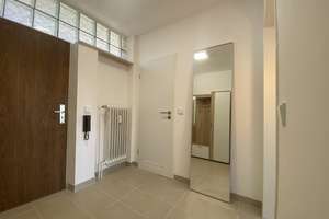 Renovierte 1 Zimmer Wohnung in ruhiger, zentraler Lage mit Balkon und Aufzug  – Vordere Marktstraße 6, 90411 Schweinau, Nürnberg – Vorschaubild 11