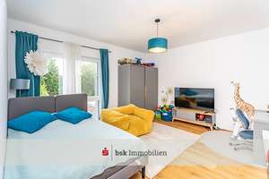 Design trifft Komfort: Stilvolle Doppelhaushälfte mit Pool – Die vollständige Adresse der Immobilie erhältst du vom Anbieter., 12209 Lichterfelde, Berlin – Vorschaubild 9