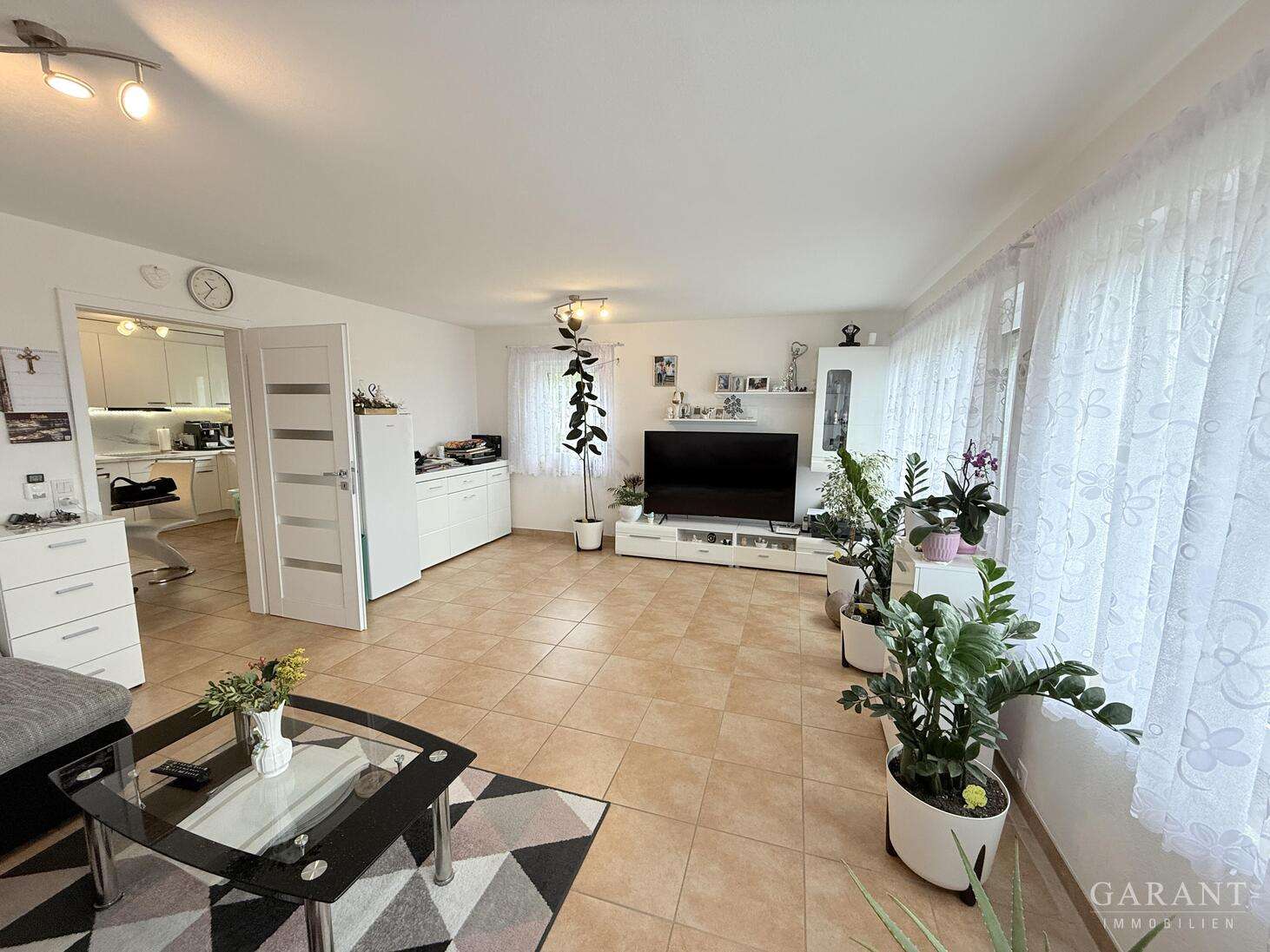 Immobilie in Rickenbach - Schicke Wohnung mit Aussichtslage im Schwarzwald - Bild 2