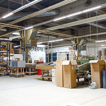 Autobahnnahe Gewerbehalle mit vielseitiger Nutzungsoption!