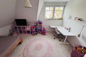 Stilvolles Einfamilienhaus zur Miete in ruhiger, familienfreundlicher Lage – Die vollständige Adresse der Immobilie erhältst du vom Anbieter., 30926 Seelze – Vorschaubild 14