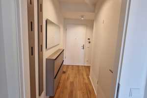  Erstbezug mit EBK und Balkon: exklusive 2-Zimmer-Wohnung in Heerdt – Düsseldorf – Vorschaubild 1