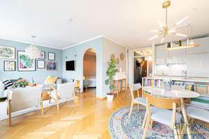 Charmante 2-Zimmer-Wohnung mit sonnigem Balkon und besonderem Wohnambiente in Haidhausen – Die vollständige Adresse der Immobilie erhältst du vom Anbieter., 81669 Haidhausen Süd, München – Vorschaubild 1