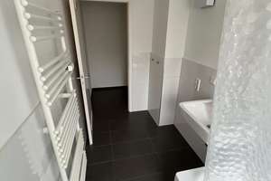 Helle ca. 47,84 m² Wohnung im 3. OG – ideal als erste eigene Wohnung oder Kapitalanlage – Die vollständige Adresse der Immobilie erhältst du vom Anbieter., 42283 Barmen, Wuppertal – Vorschaubild 9