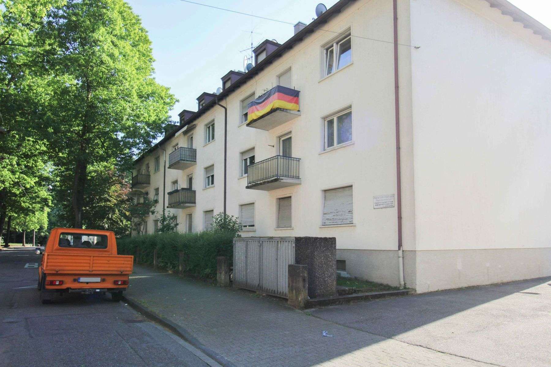 Zentral gelegene 3-Zimmer-Wohnung mit Garagenplatz in Rastatt, Rastatt Kreis – Bild 1