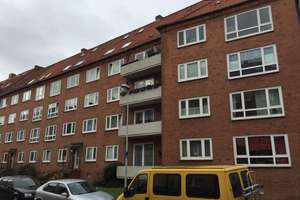 Von Privat_Schöne freie, modernisierte 2,5 - Zimmer ETW
