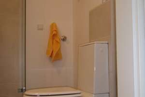 Engelbertstrasse - DG Wohnung frei ab 1. August 2026 - von Privat – Die vollständige Adresse der Immobilie erhältst du vom Anbieter., 40227 Flingern Süd, Düsseldorf – Vorschaubild 9