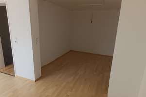 Großzügiges Reihenmittelhaus in München-Ramersdorf – Die vollständige Adresse der Immobilie erhältst du vom Anbieter., 81669 Ramersdorf, München – Vorschaubild 9