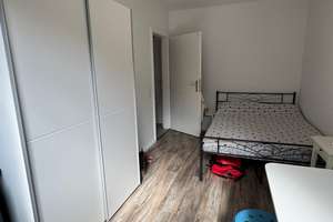     Perfekte 3er-WG nahe Uni Köln  3 Zimmer & Balkon – Panatleonstr. 14, 50676 Altstadt/Süd, Köln – Vorschaubild 12