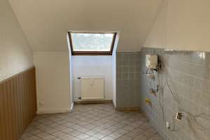 Hell und einladend: Top geschnittene Dachgeschoss-Wohnung in guter Wohngegend zum 1.9. – Leimkuhle 37, 44309 Brackel (Ortsteil), Dortmund – Vorschaubild 5