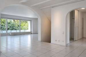 Maisonettewohnung (rd. 230 m²) in Bestlage von Essen - Stadtwald: eigener Garten, Balkon & Kamin – Die vollständige Adresse der Immobilie erhältst du vom Anbieter., 45134 Stadtwald, Essen – Vorschaubild 9