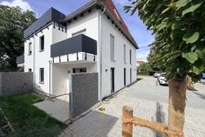 Erstbezug im klimafreundlichen Neubau (KfW 40 QNG): 3-Zimmer-Wohnung mit Südterrasse in Regensburg – 93053 Kasernenviertel, Regensburg – Vorschaubild 12