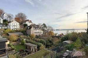 A+-Neubau im oberen Treppenviertel! 4-5-Zi.-Einfamilienhaus mit herrlichem (Elb-)Blick – Die vollständige Adresse der Immobilie erhältst du vom Anbieter., 22587 Blankenese, Hamburg – Vorschaubild 1