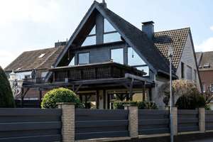 Stilvolles Zweifamilienhaus in ruhiger Toplage von Mönchengladbach