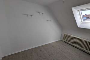 Attraktive und gepflegte 2,5-Zimmer-Dachgeschosswohnung in Wilhelmshaven – 26384 Heppens, Wilhelmshaven – Vorschaubild 5