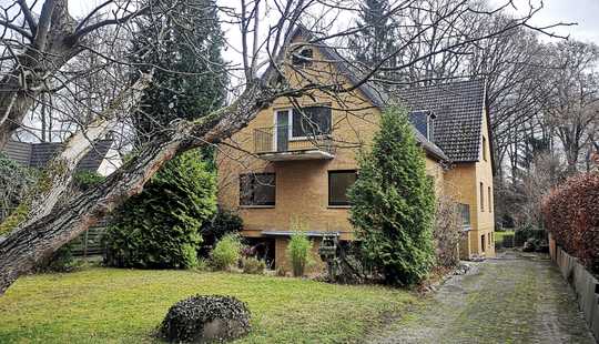 Bild von AUS ALT WIRD WOW – DOPPELTES WOHNPOTENZIAL: Zweifamilienhaus in idyllischer Lage