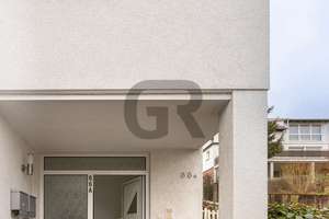 Attraktive Maisonette Wohnung mit Kamin und zwei Balkonen in ruhiger Lage