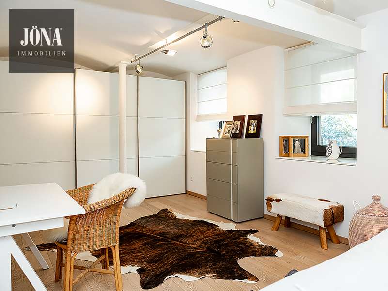 Immobilie in Mainleus - Ein Paradies für Natur- und Tierliebhaber -
Traumhaftes Bauernhaus mit exklusiver Ausstattung - Bild 4