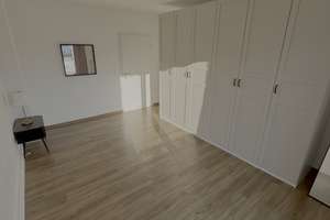 Alltagstaugliche 3-Zimmer-Wohnung mit Balkon in Düsseldorf – Die vollständige Adresse der Immobilie erhältst du vom Anbieter., 40217 Unterbilk, Düsseldorf – Vorschaubild 11