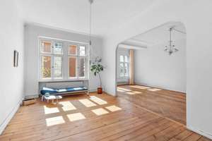 Wohnkomfort mit Charme – 3-Zimmer-Wohnung mit Balkon