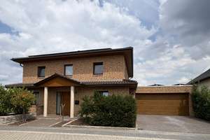 Geräumiges, 7-Raum-Einfamilienhaus mit gehobener Innenausstattung in Isenbüttel – Die vollständige Adresse der Immobilie erhältst du vom Anbieter., 38550 Isenbüttel – Vorschaubild 3