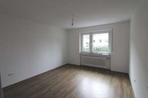 Achtung !!! Hautnah die Darmstädter Lilien erleben – Robert-Cauer-Str. 18, 64287 Darmstadt-Ost, Darmstadt – Vorschaubild 3