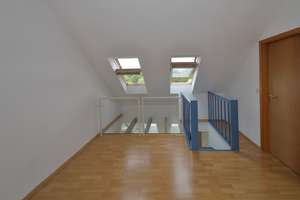 Maisonette  mit Licht, Luft & Loggia – Ihr neues Zuhause auf zwei Ebenen – Die vollständige Adresse der Immobilie erhältst du vom Anbieter., 40227 Oberbilk, Düsseldorf – Vorschaubild 9
