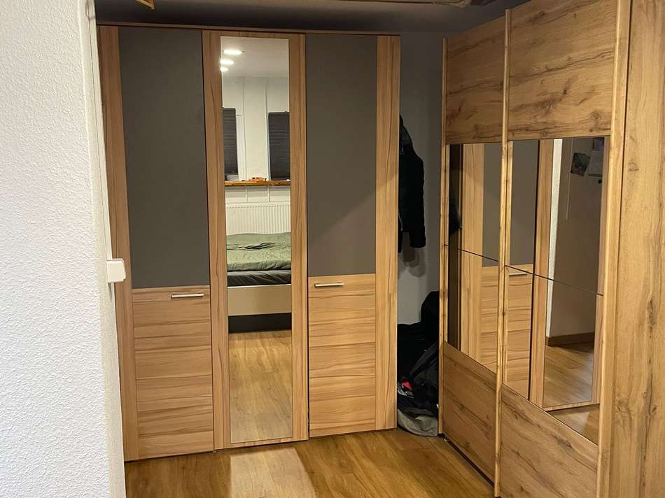 Ankleidebereich Schlafz. Whg.2