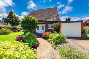 Einfamilienhaus mit Garten in Altlandsberg-Wegendorf – 4 Zimmer – Die vollständige Adresse der Immobilie erhältst du vom Anbieter., 15345 Altlandsberg – Vorschaubild 2