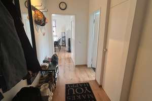 Helle Dachgeschoss-2-Zimmer-Wohnung mit viel Tageslicht in Köln – Bernburger Weg 3, 51061 Höhenhaus, Köln – Vorschaubild 2