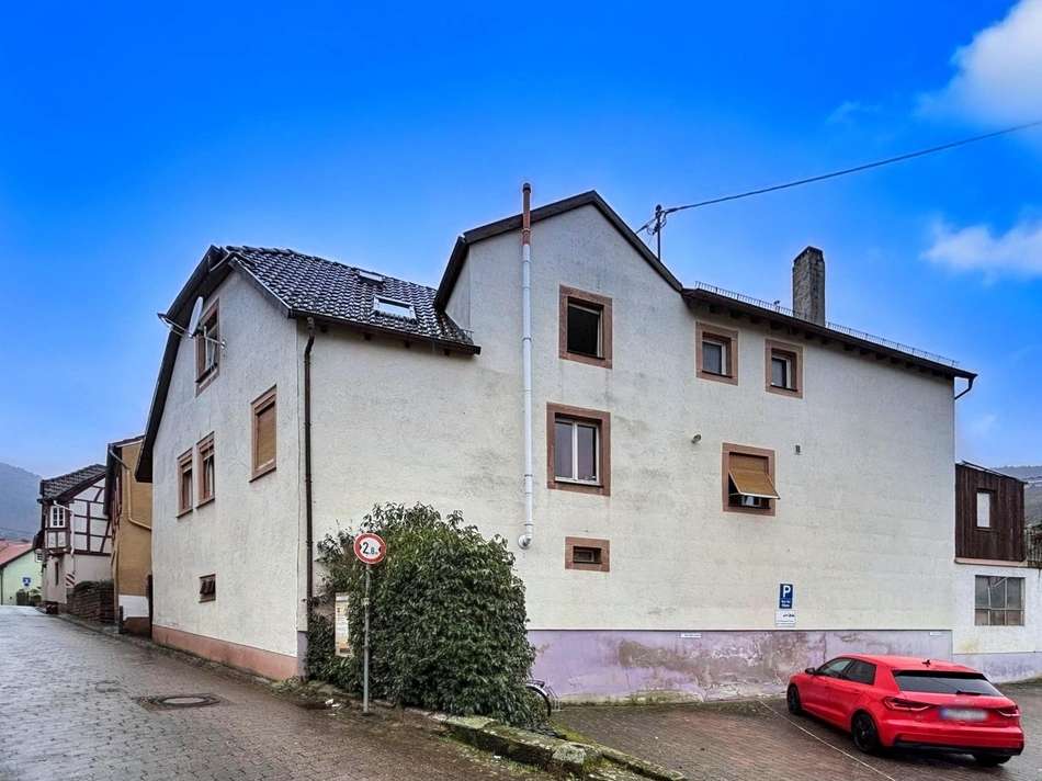 Straßenansicht