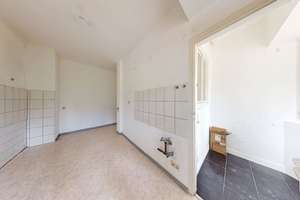 Gepflegtes Mehrfamilienhaus mit 3 Wohnungen direkt an den Weinbergen – Die vollständige Adresse der Immobilie erhältst du vom Anbieter., 70374 Schmidener Vorstadt, Stuttgart – Vorschaubild 6