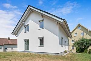 Traumhaftes, neuwertiges Einfamilienhaus in ruhiger Lage von Bisingen-Zimmern! – Die vollständige Adresse der Immobilie erhältst du vom Anbieter., 72406 Bisingen – Vorschaubild 3