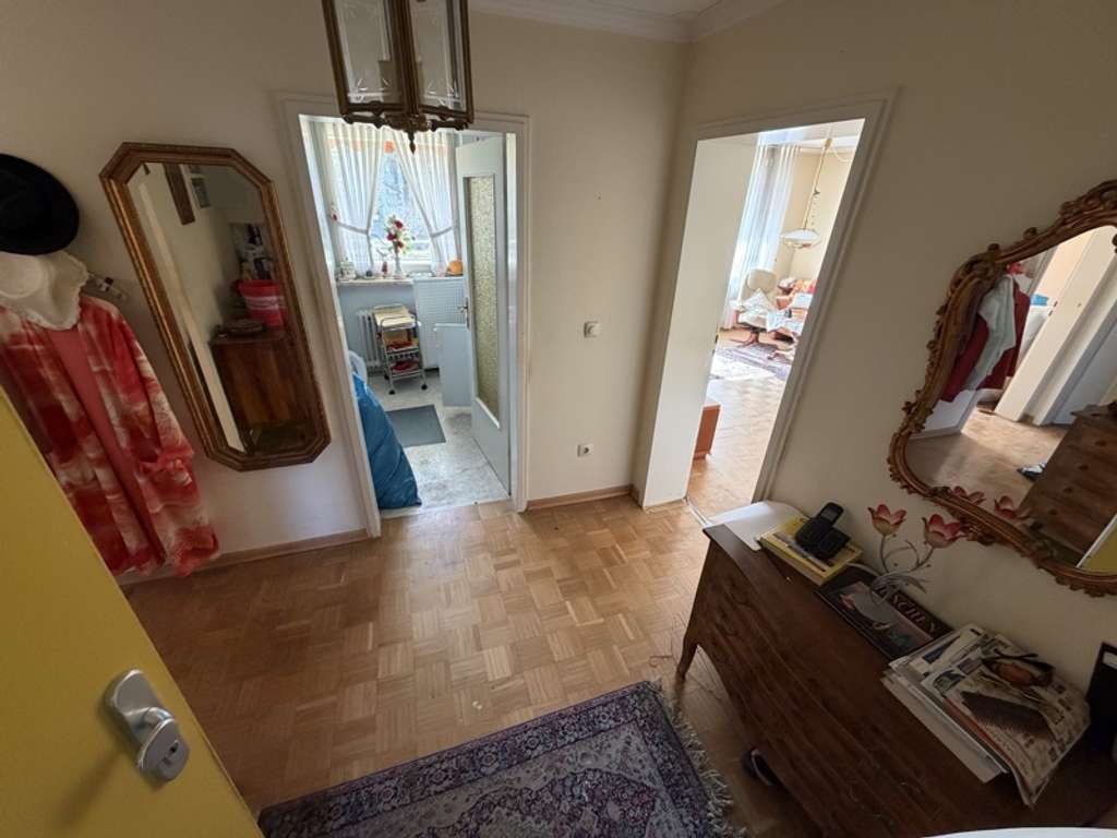 Immobilie in Haar - **Tolle 2 Zi.-Eigentumswohnung in Haar sucht Sanierungsprofi** - Bild 3