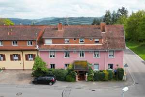 Charmantes 6-Familien-Haus mit 987m2 großem Garten in Binzgen-Laufenburg – Die vollständige Adresse der Immobilie erhältst du vom Anbieter., 79725 Laufenburg (Baden) – Vorschaubild 3