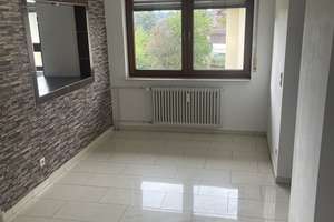 Gepflegte 3-Zimmer-Wohnung mit Balkon und Einbauküche in Pforzheim – Die vollständige Adresse der Immobilie erhältst du vom Anbieter., 75173 Südweststadt, Pforzheim – Vorschaubild 9