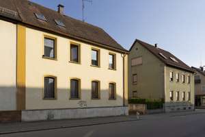 Charmantes Reiheneckhaus mit 5 Zimmern in Gunzenhausen – Burgstallstraße 8, 91710 Gunzenhausen – Vorschaubild 1