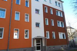 Vollständig renovierte 2,5-Zimmer-Wohnung mit Balkon und EBK in Magdeburg