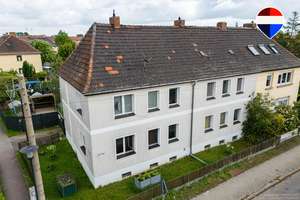 Mehrfamilienhaus mit klassischer Aufteilung und langfristigem Renditepotenzial – Die vollständige Adresse der Immobilie erhältst du vom Anbieter., 39340 Haldensleben – Vorschaubild 1