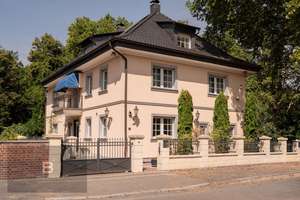 STADTVILLA. MA-LINDENHOF. | STILVOLL & MODERNISIERT.