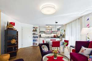 Einziehen & Wohlfühlen: Moderne 5-Zimmer-Wohnung mit Westbalkon und zwei Tiefgaragen-Stellplätzen – Die vollständige Adresse der Immobilie erhältst du vom Anbieter., 70771 Leinfelden-Echterdingen – Vorschaubild 6