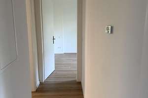 Ruhig & lichtdurchflutet - Altbau-Wohnung im Hinterhof – Paulusstr. 22/1, 70197 Vogelsang, Stuttgart – Vorschaubild 3