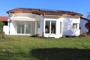 Gepflegtes Architektenhaus in ruhiger zentraler Wohnlage