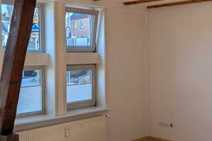 Gepflegte 2,5-Zimmer Wohnung im EG mit Stellplatz in Fallersleben – Hinterm Hagen 24, 38442 Fallersleben, Wolfsburg – Vorschaubild 2