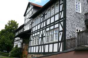 Prächtiges Wohn-Atelier-Fachwerkhaus im Naturpark Kellerwald – Kellerwaldstraße 15, 34537 Waldeck-Frankenberg (Kreis) – Vorschaubild 2
