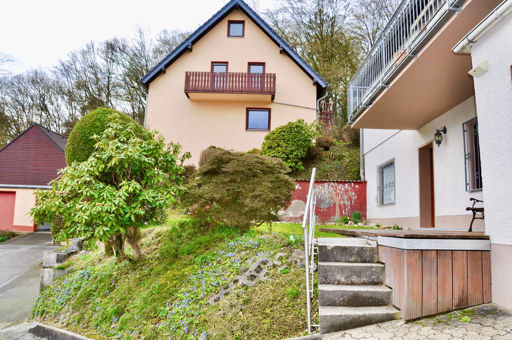 Immobilie in Overath - EFH (Erbpacht) in ruhiger Sackgasse – DG-Ausbau vorbereitet – als Zweigenerationenhaus möglich! - Bild 2